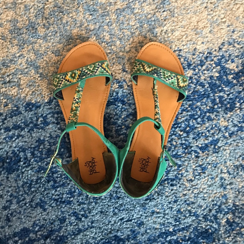 Black Poppy strappy sandals